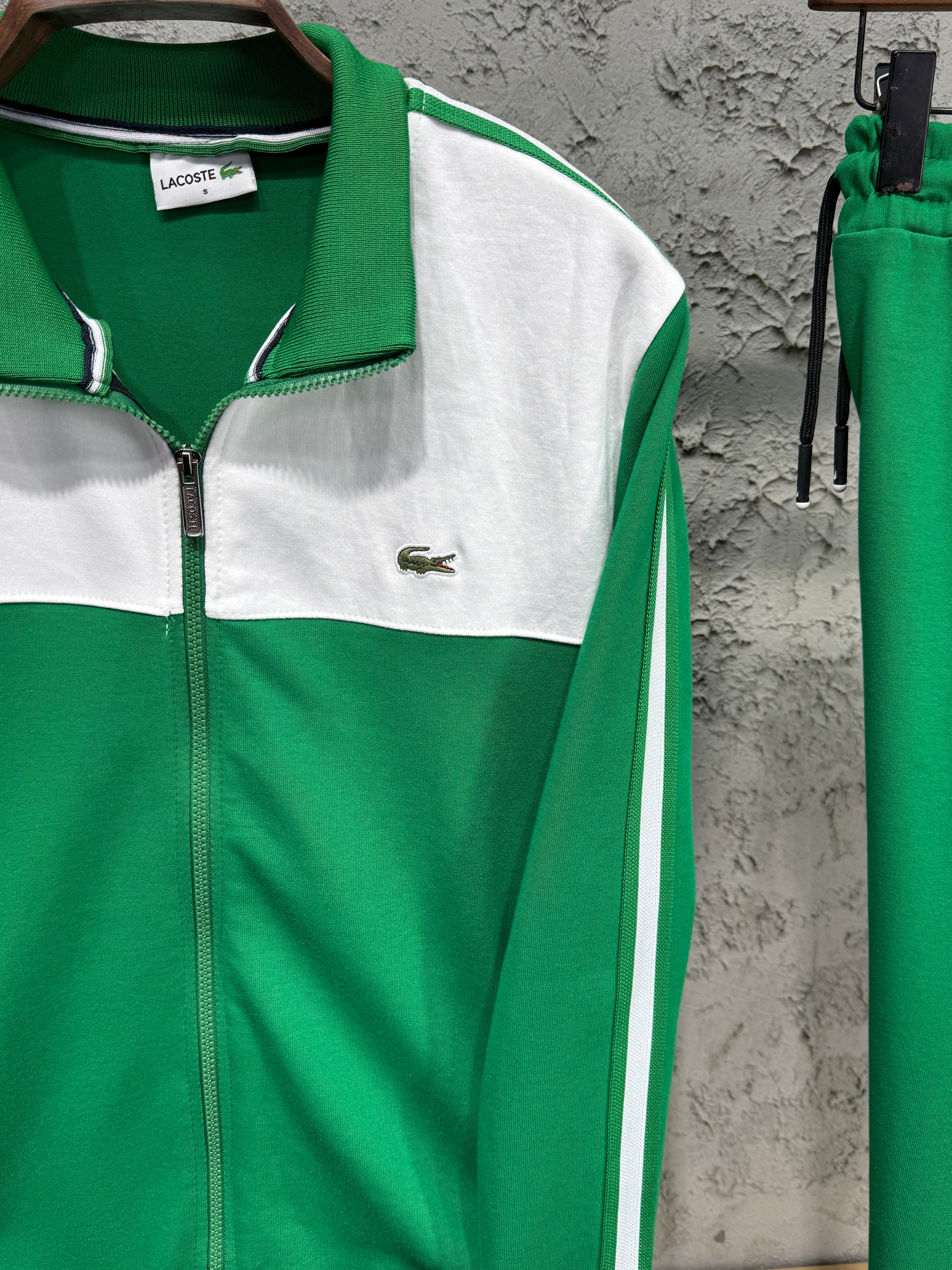 Lacoste Erkek Yeşil Fermuarlı Eşofman Takımı – Premium Seri